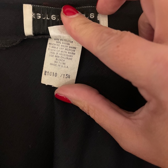 Plus size black shirt - Picture 6 of 7